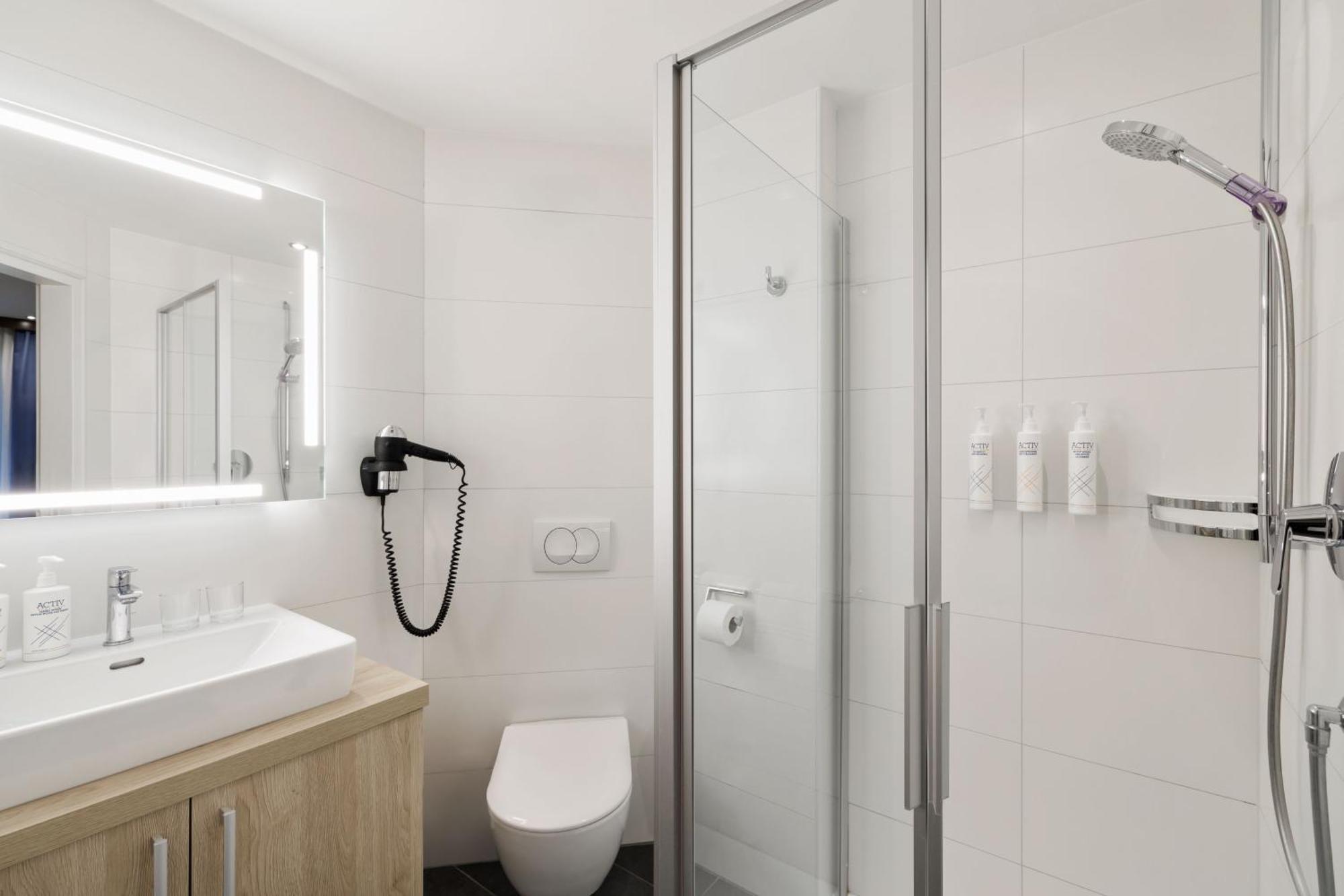 Standard Twin Room Balcony
