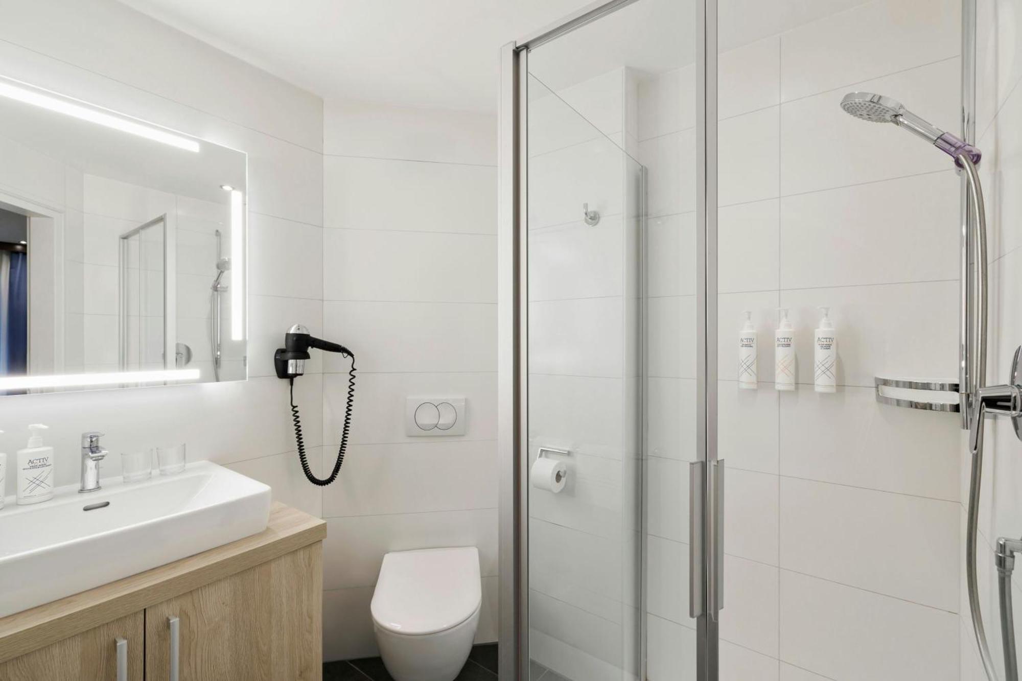 Standard Twin Room Balcony